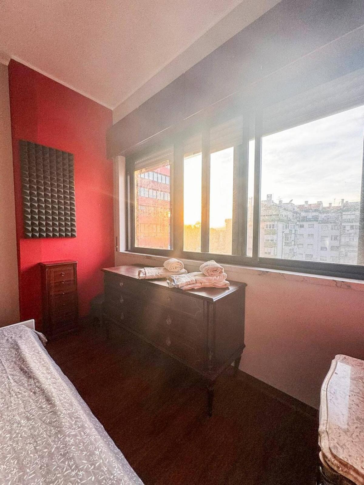 Big Sunset Triple Room Oeiras Exterior photo